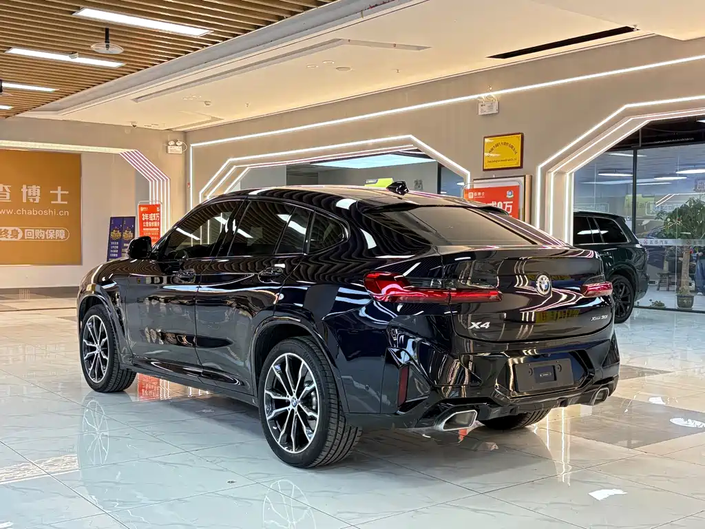 BMW X4 2024 — фото 3