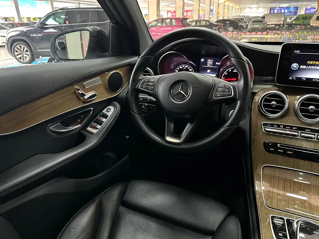 Mercedes-Benz GLC Coupe 2017 — фото 13