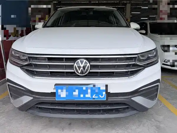 Volkswagen Tiguan L 2023