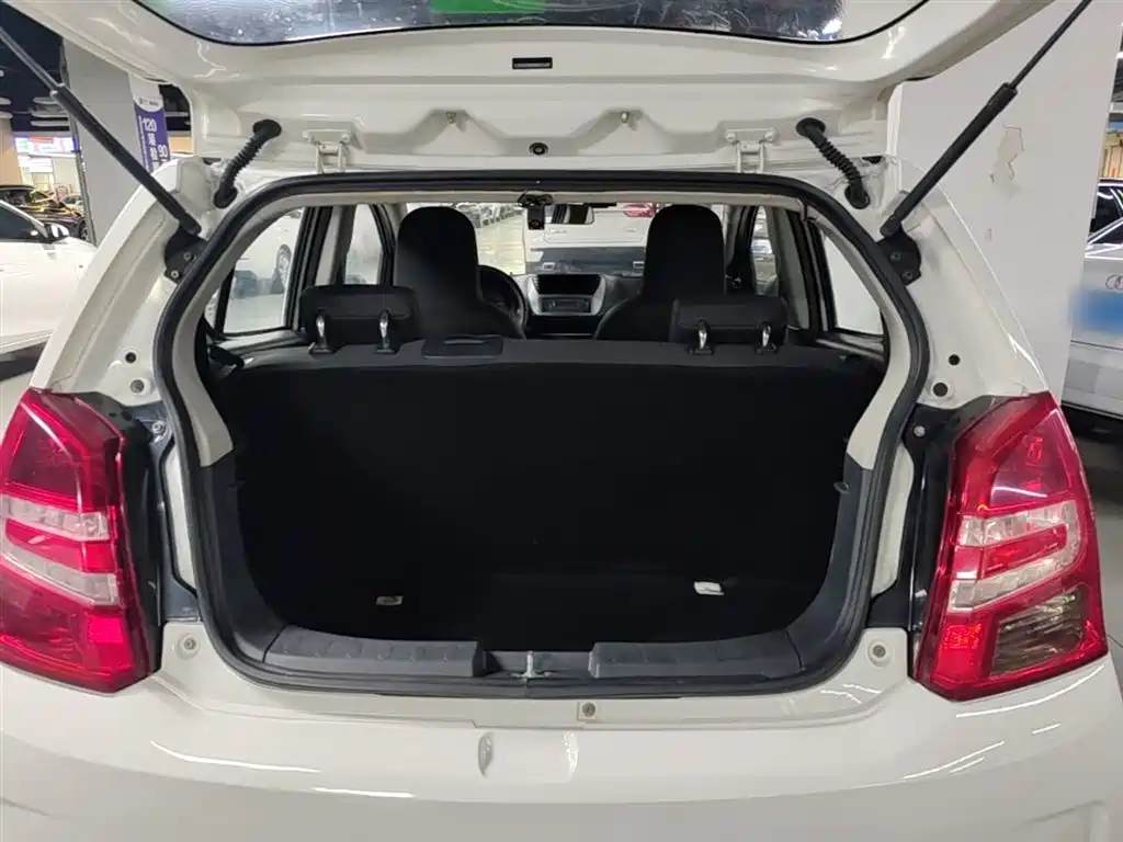 Suzuki Alto 2017 — фото 19