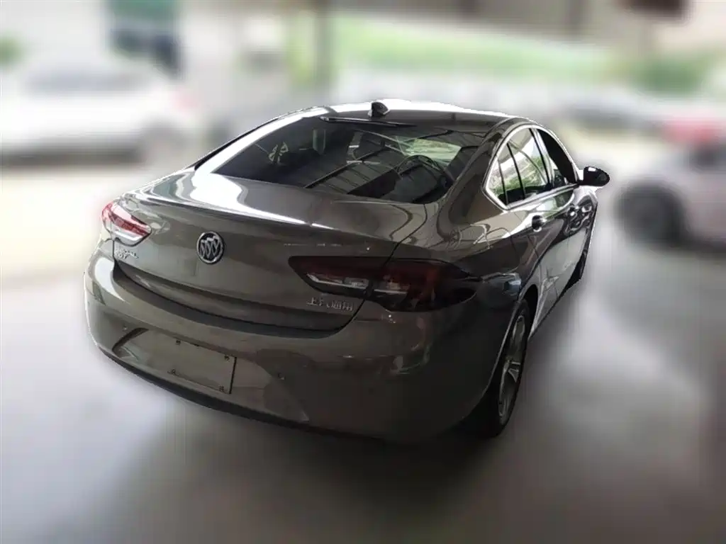 Buick Regal 2019 — фото 12