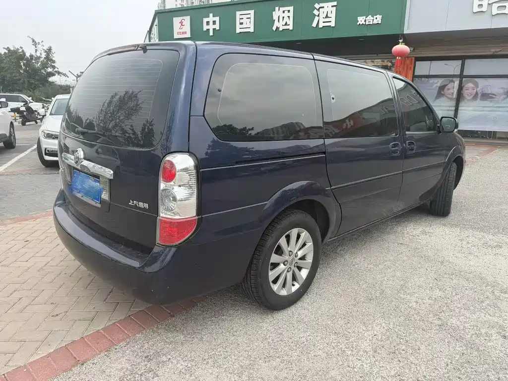 Buick GL8 2017