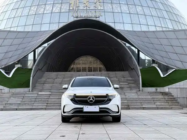 Mercedes-Benz EQC 2021