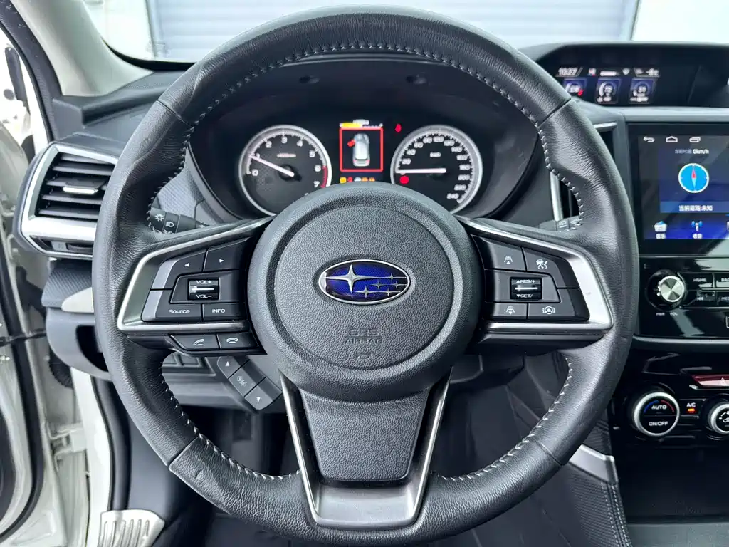 Subaru Forester 2022 — фото 11