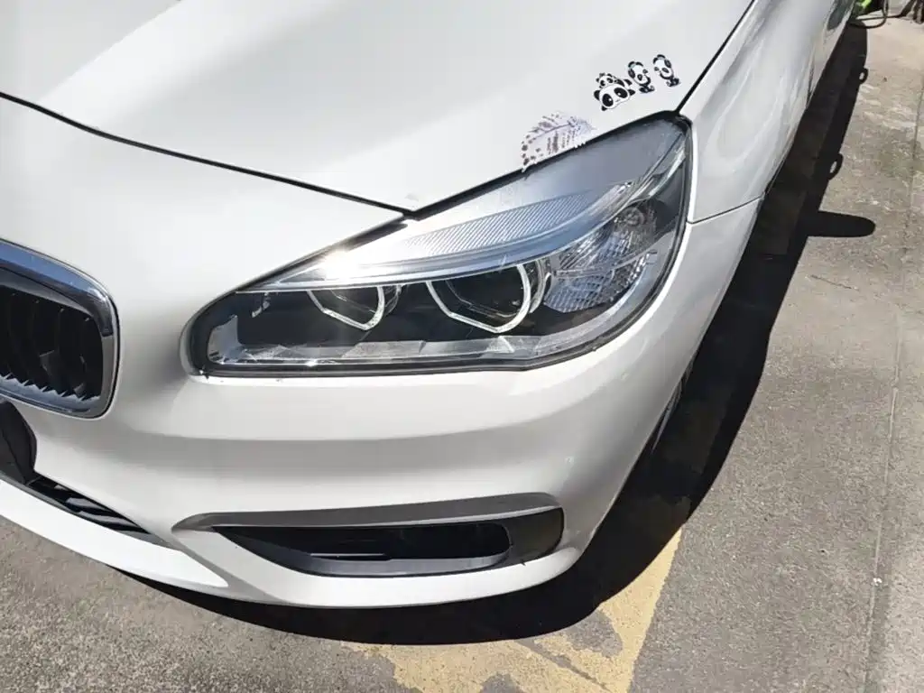 BMW 2 Series Station Wagon 2017 — фото 24