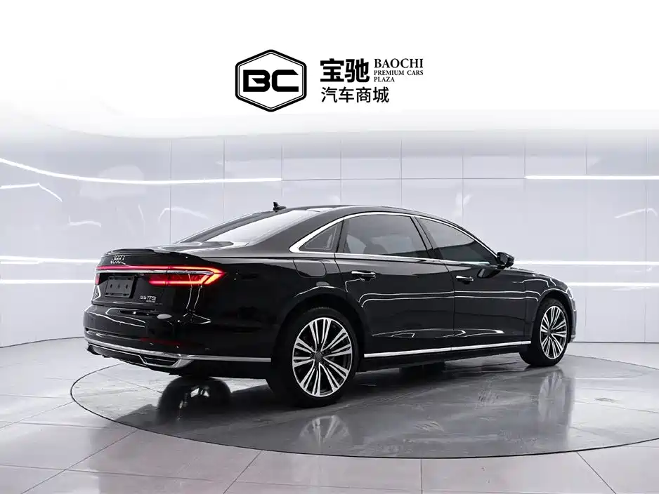 Audi A8 2021 — фото 3