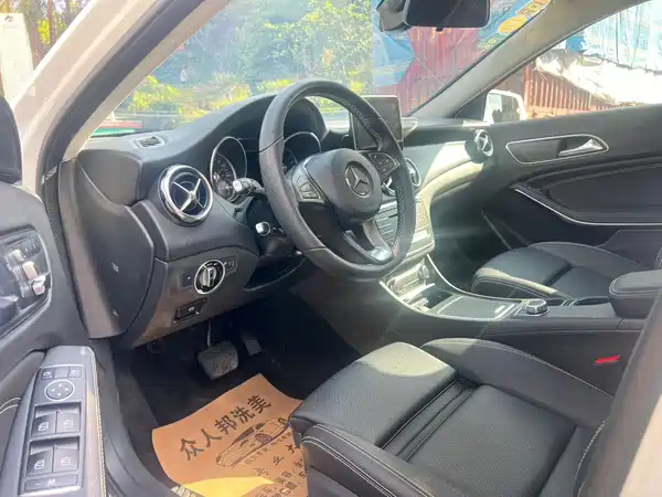 Mercedes-Benz GLA 2018