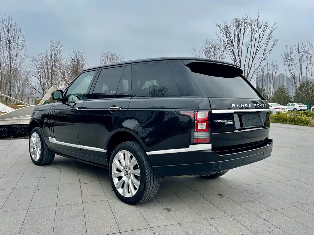 Land Rover Range Rover 2013 — фото 25