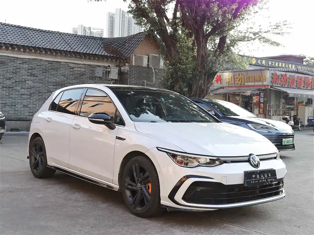 Volkswagen Golf 2023
