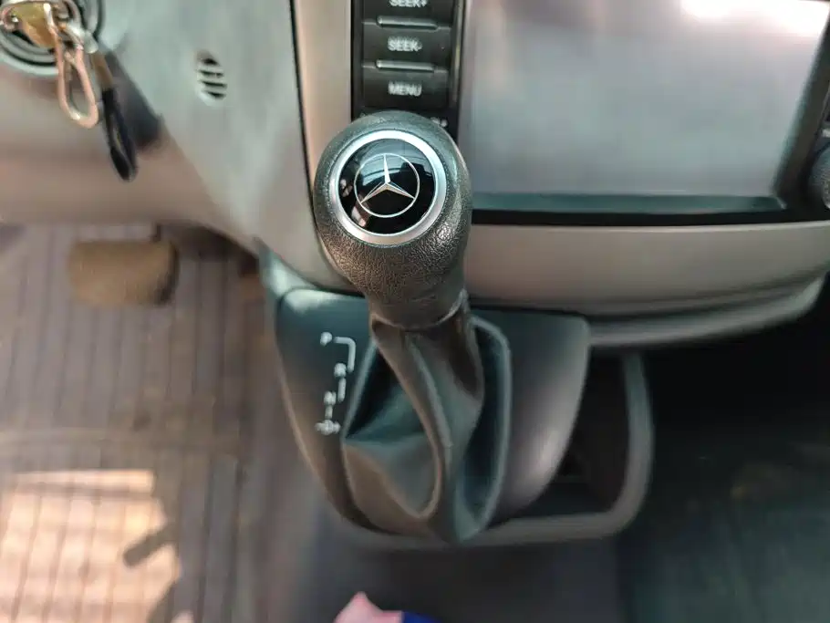 Mercedes-Benz Vito 2013 — фото 16
