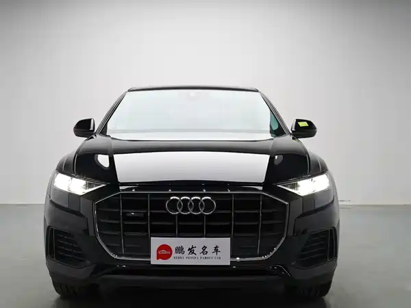 Audi Q8 2021