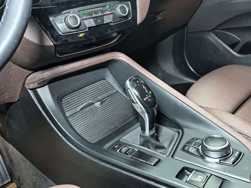 BMW X1 2022 — фото 18