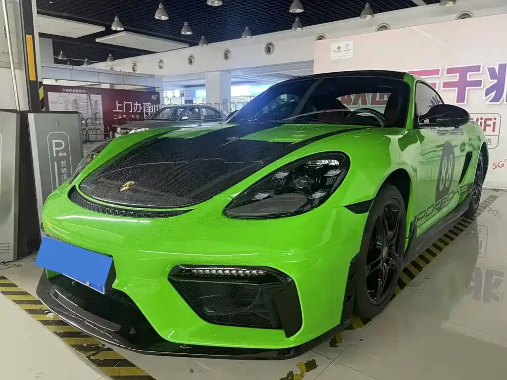 Porsche Cayman 2012