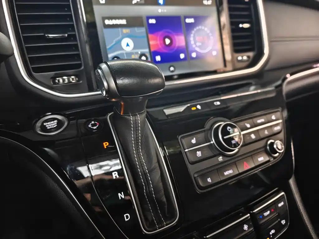 GAC Motor Trumpchi M8 2019 — фото 15