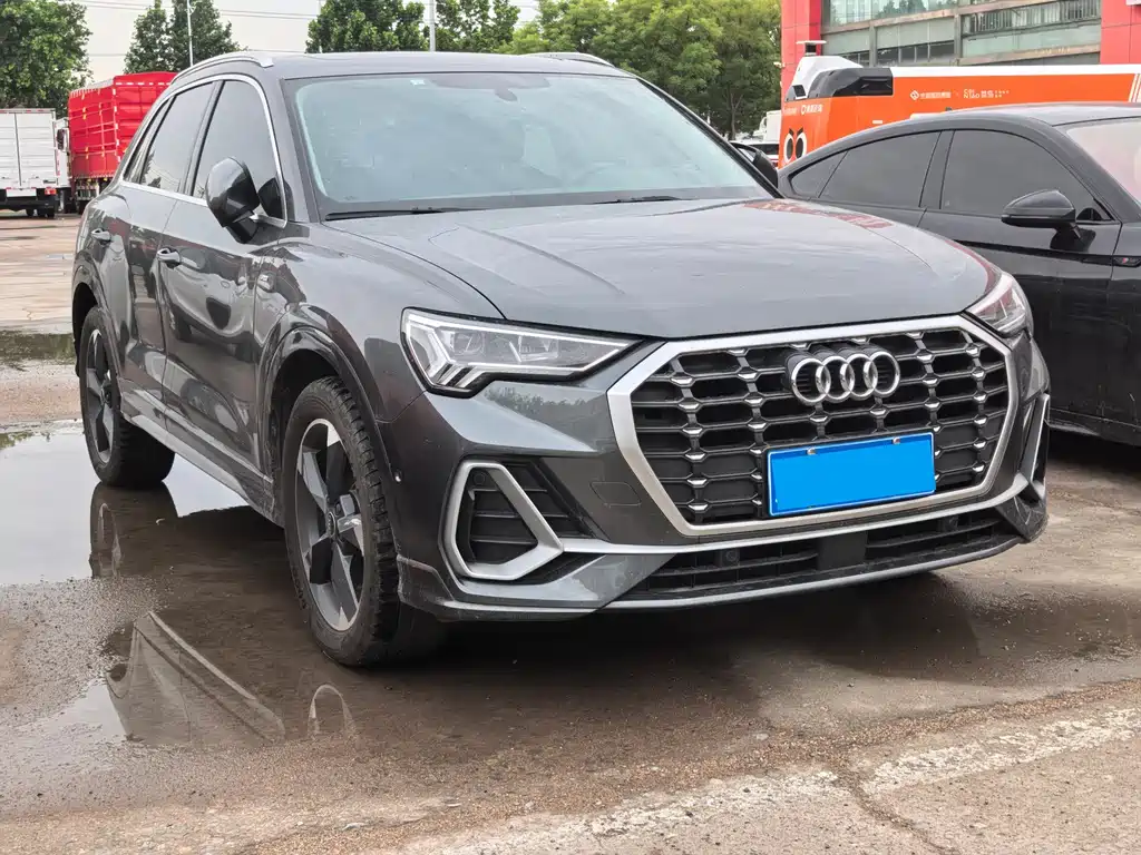 Audi Q3 2023 — фото 2