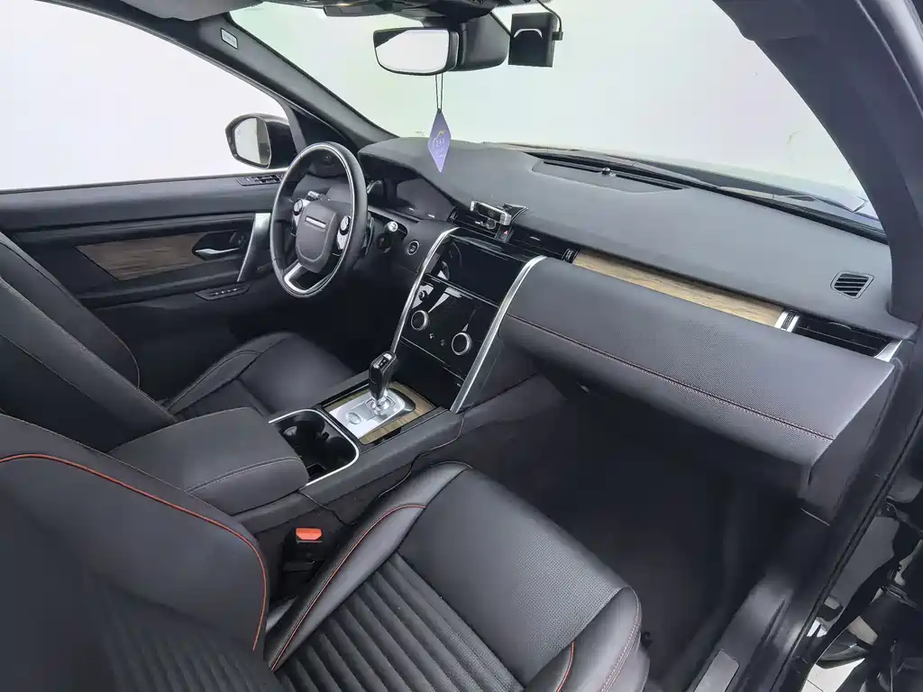 Land Rover Discovery Sport 2021 — фото 4