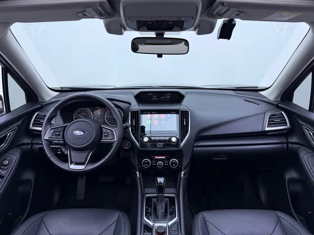 Subaru Forester 2019 — фото 13