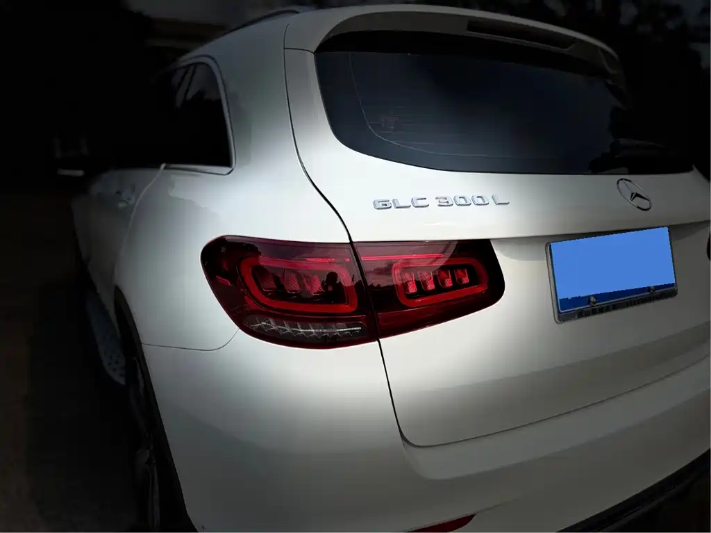 Mercedes-Benz GLC 2022 — фото 15