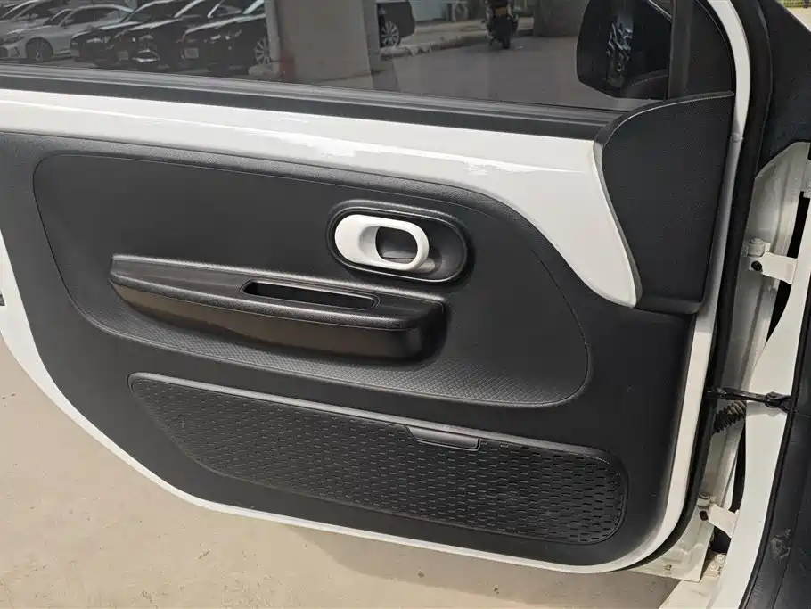 Roewe Clever 2021