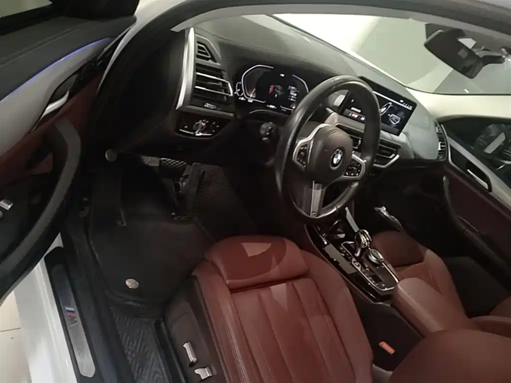 BMW X4 2022 — фото 16