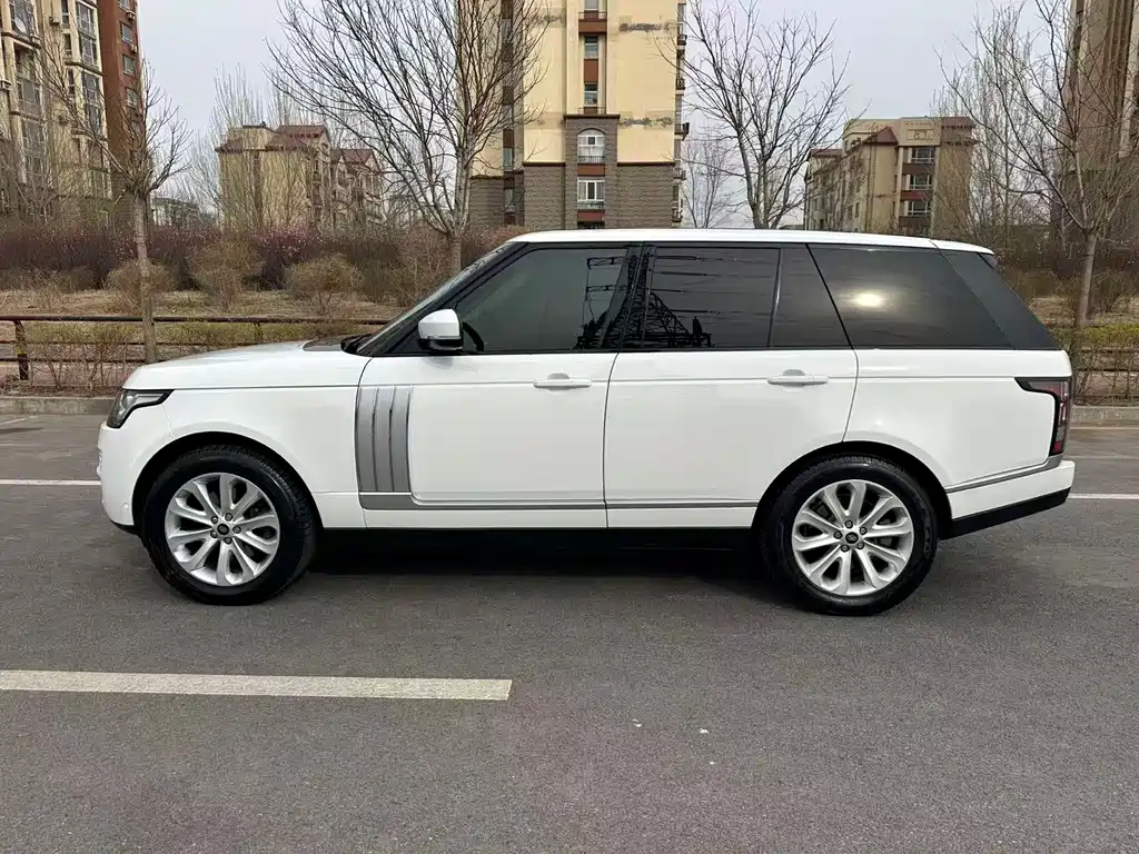 Land Rover Range Rover 2015 — фото 7