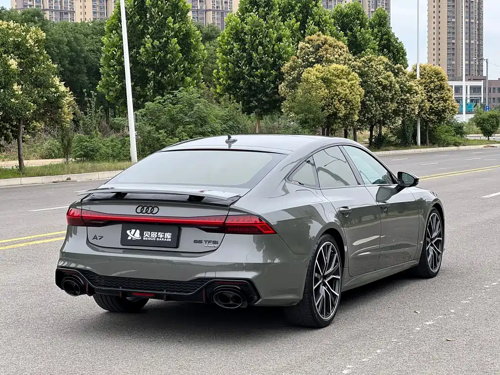 Audi A7 2023 — фото 7