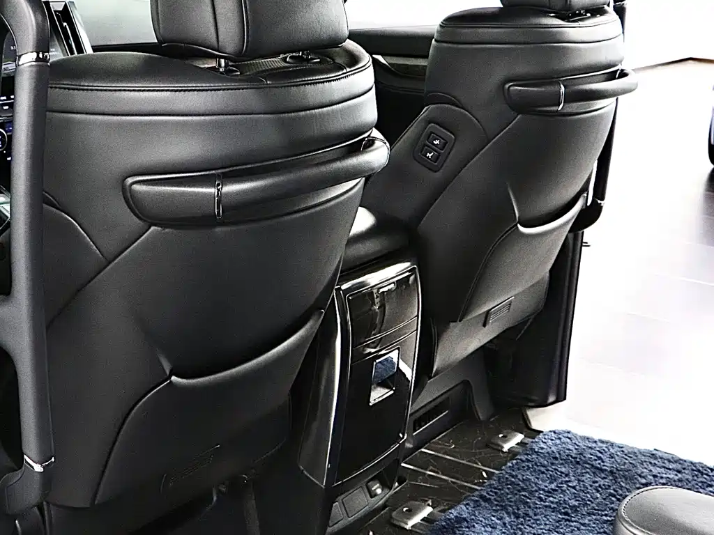 Toyota Vellfire 2020 — фото 13