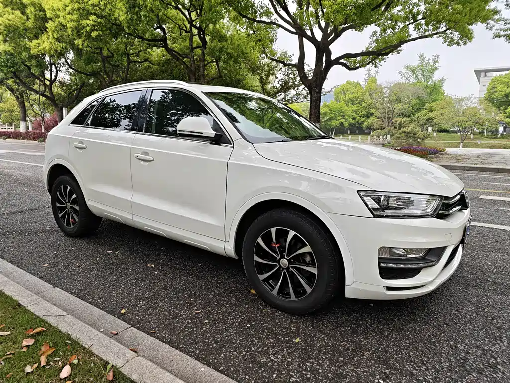 Zotye SR7 2016 — фото 3