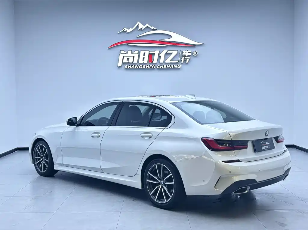 BMW 3 Series 2020 — фото 12