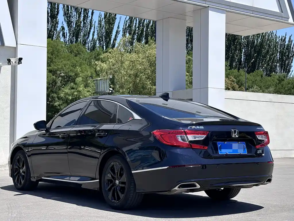 Honda Accord 2021 — фото 4