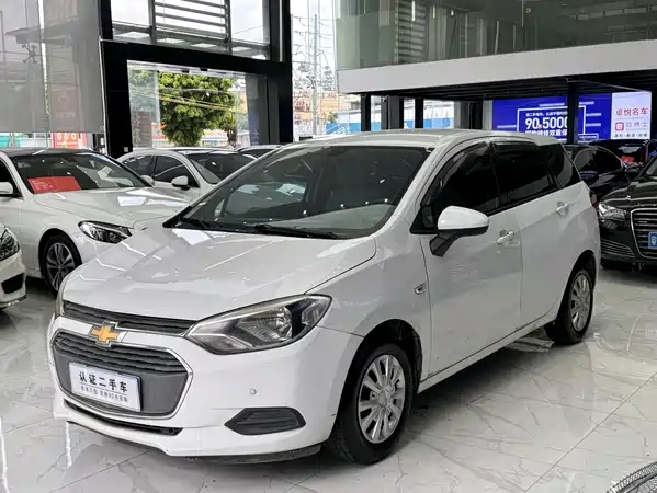 Chevrolet Lefeng RV 2016