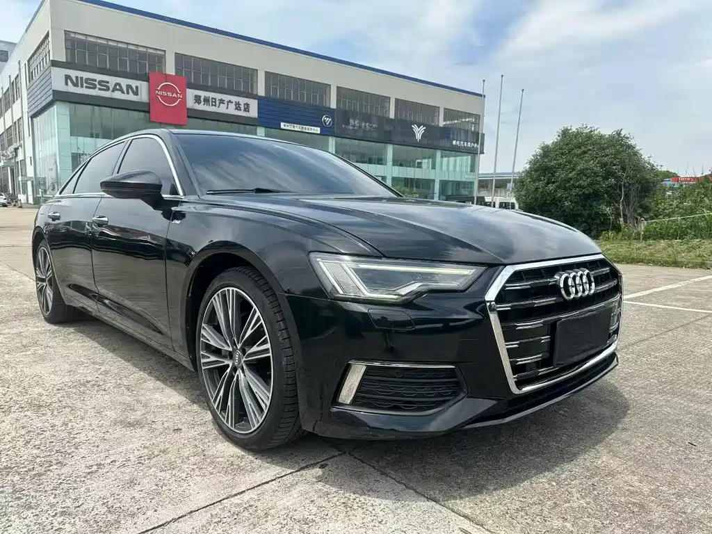 Audi A6L 2019 — фото 2