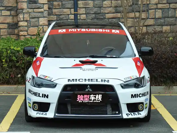 Mitsubishi Lancer EX 2012