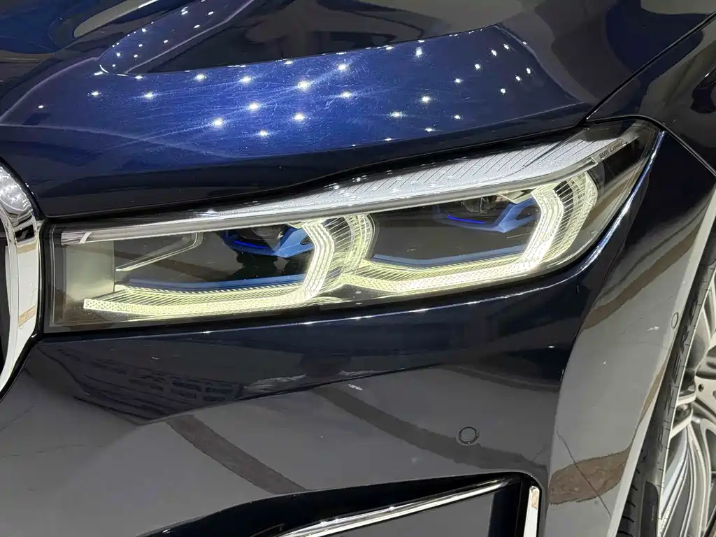 BMW 7 Series 2020 — фото 10