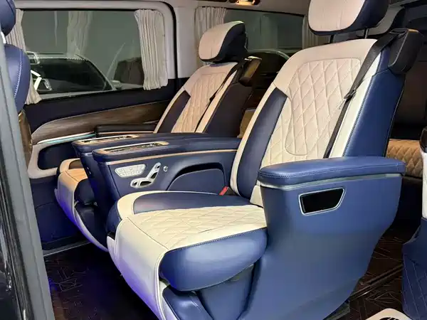 Mercedes-Benz V-Class 2021