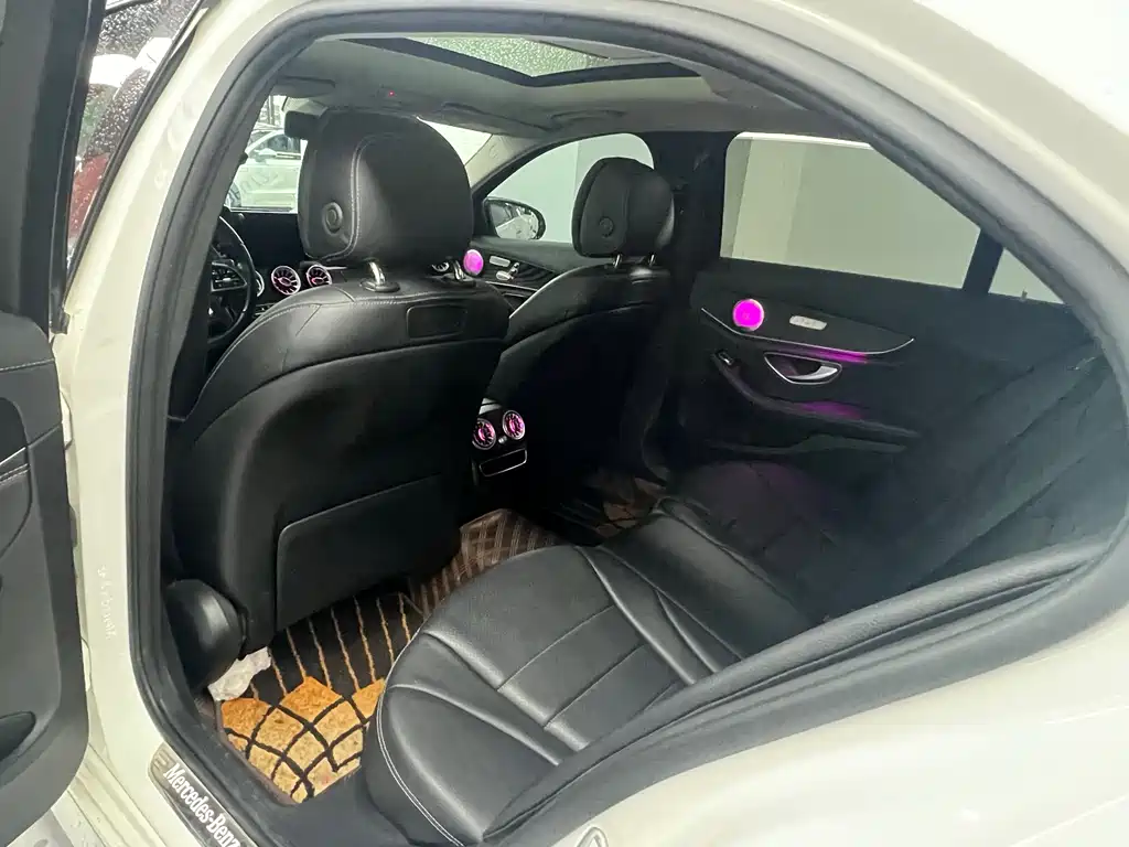 Mercedes-Benz C-Class 2019