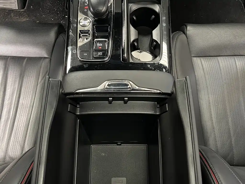 GAC Motor Trumpchi M8 2023 — фото 18