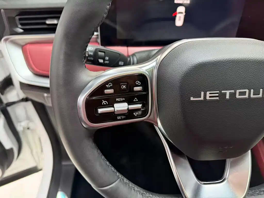 Jetour Jietu X70 PLUS 2025 — фото 15