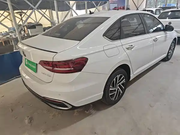 Volkswagen Lavida 2024