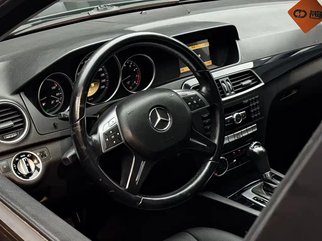 Mercedes-Benz C-Class 2012