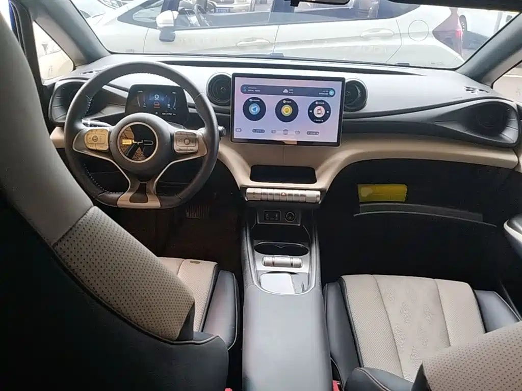 BYD Dolphin 2023 — фото 10