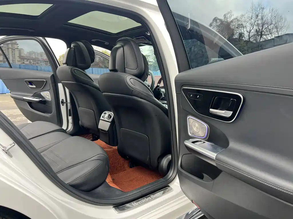 Mercedes-Benz C-Class New Energy 2023 — фото 9