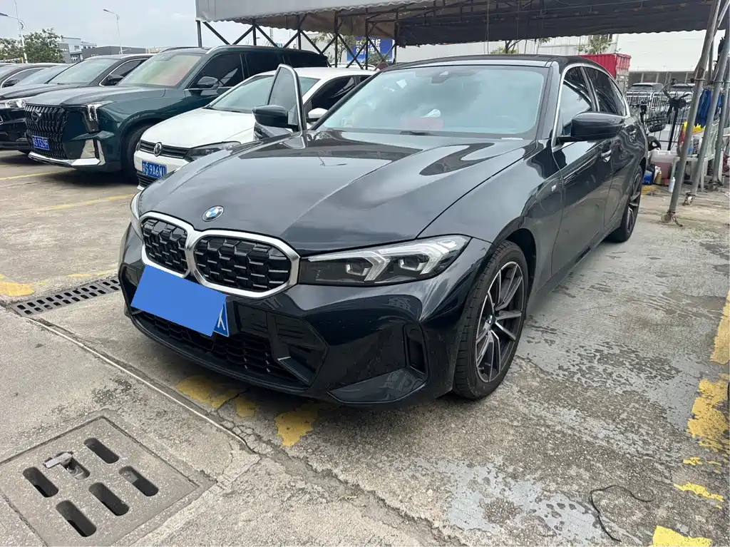 BMW 3 Series 2025