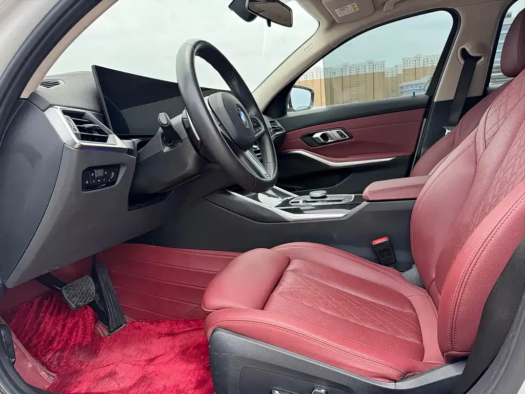 BMW 3 Series 2024