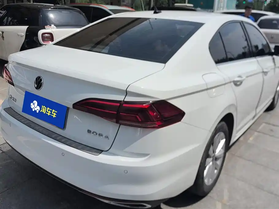 Volkswagen Bora 2021