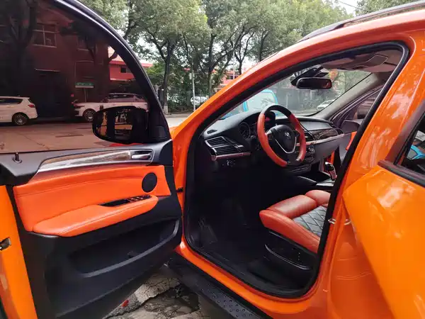 BMW X6 2012
