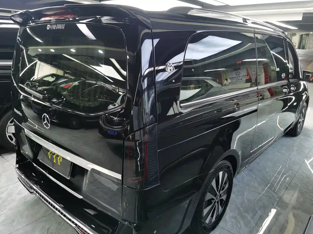 Mercedes-Benz Vito 2022 — фото 12
