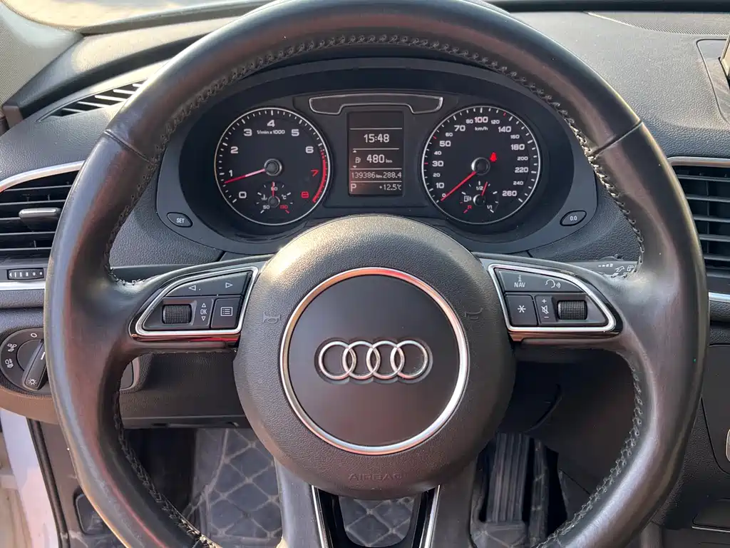 Audi Q3 2018 — фото 7