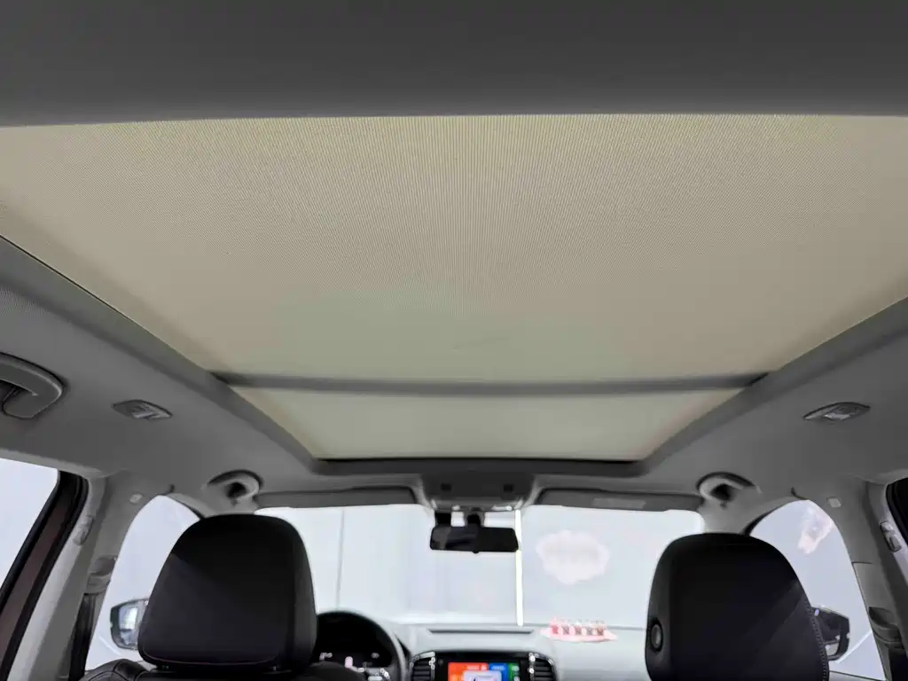 Skoda Karoq 2023 — фото 15