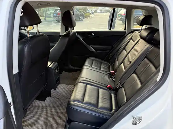 Volkswagen Tiguan 2012